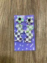 Load image into Gallery viewer, DConstruct eco resin earrings