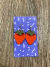 Load image into Gallery viewer, DConstruct eco resin earrings
