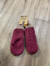 Load image into Gallery viewer, Nooks mitts (6-10 years)