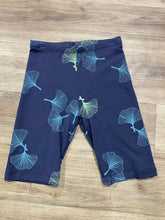 Load image into Gallery viewer, Smoking Lily bike shorts