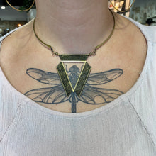 Load image into Gallery viewer, Eye of Needle Pendant Collar