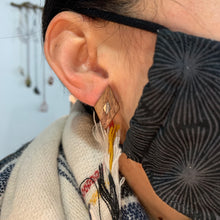 Load image into Gallery viewer, Diamond Skateboard Earring