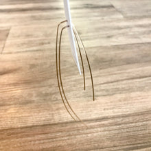 Load image into Gallery viewer, Curve Ear Threader