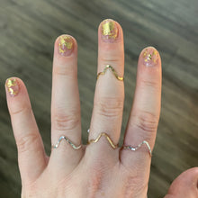Load image into Gallery viewer, Mountain Ring