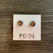 Load image into Gallery viewer, Circle Skateboard Earring