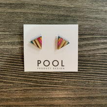 Load image into Gallery viewer, Triangle Skateboard Earring