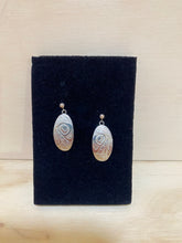 Load image into Gallery viewer, Orca Oval Earrings
