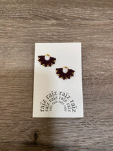 Load image into Gallery viewer, Macrame Earrings
