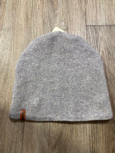 Load image into Gallery viewer, Nooks upcycled cashmere toque
