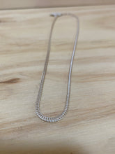 Load image into Gallery viewer, 18" Sterling Silver Chains
