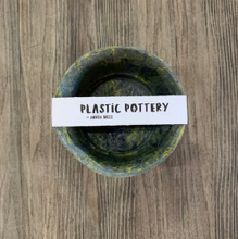 Load image into Gallery viewer, Plastic Pottery
