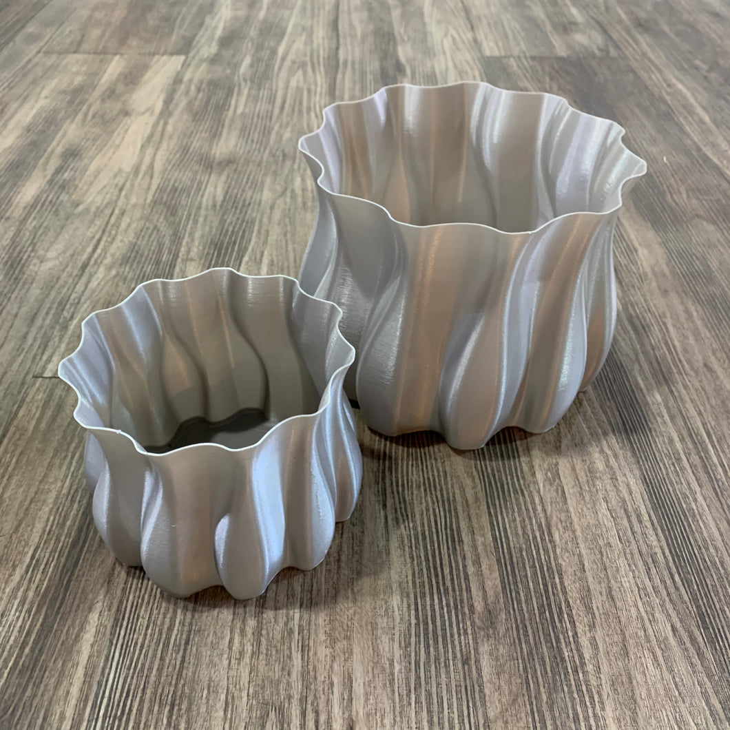 Pearlescent 3D Printed Swirl Pot