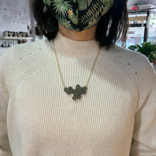 Load image into Gallery viewer, Ecoresin Necklaces
