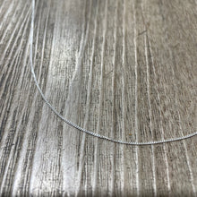 Load image into Gallery viewer, 18" Sterling Silver Chains

